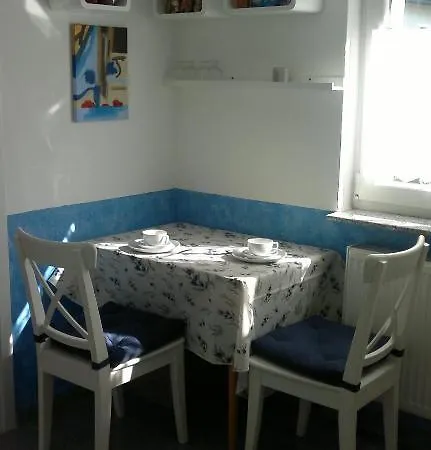 Ferienwohnung Am Schloss Eller - Karlsruher Strasse *